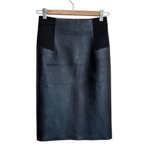 Judith & Charles Mixed Material Lamb Leather Pencil Skirt 🇨🇦 - Size 2